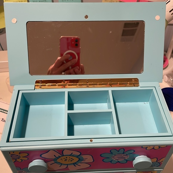 Wooden Storage Box - Picture 5 of 7